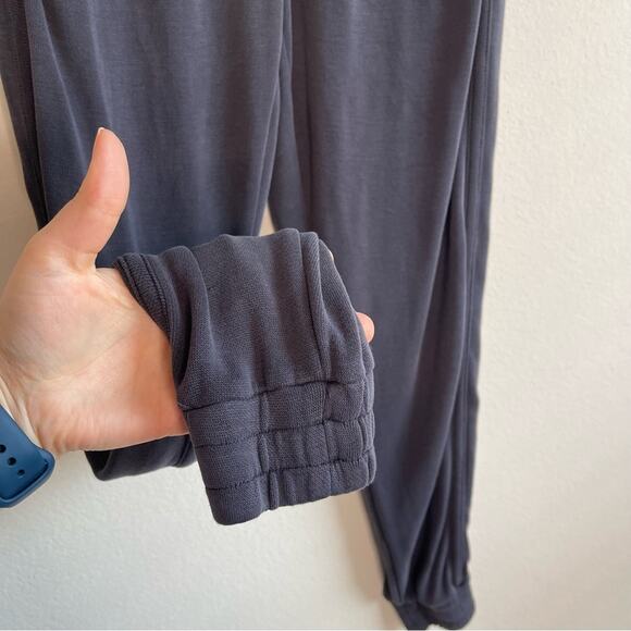 Free People Movement Navy Back into In Jogger Pants XS - Picture 5 of 9